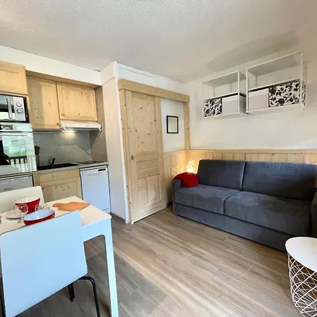 Roche Blanche - Location: Renove Pour Deux Personnes Mae-9121